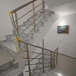 Doka Center *