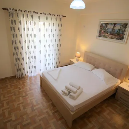 Doka Center Lägenhet Sarandë