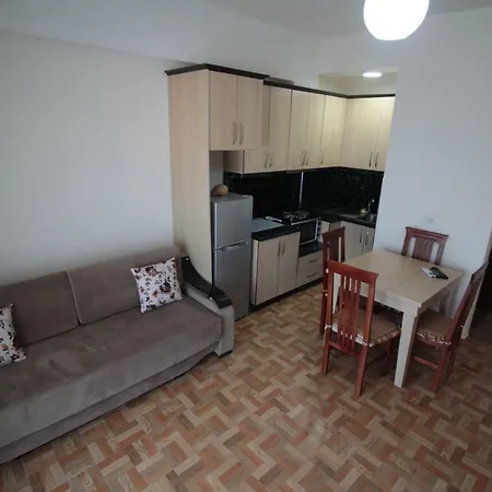 Doka Center Lägenhet *