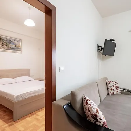 Doka Center Daire Saranda