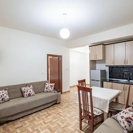 Apartment Doka Center Sarande