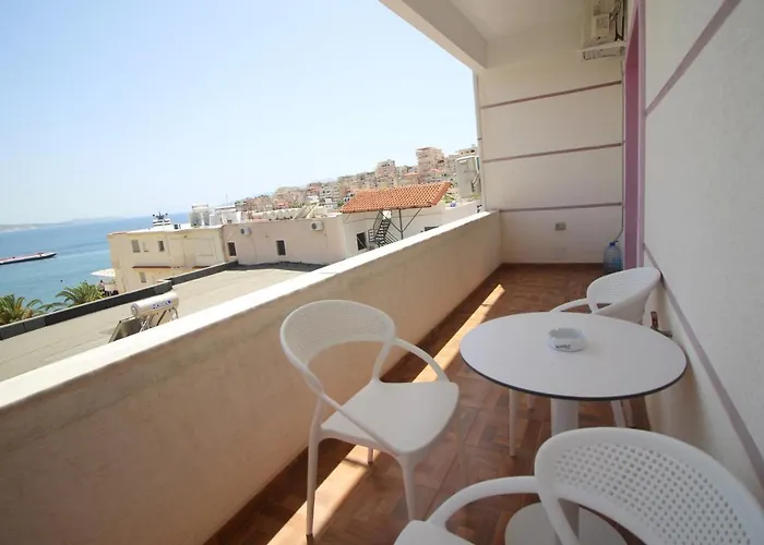 Doka Center 公寓 Sarandë